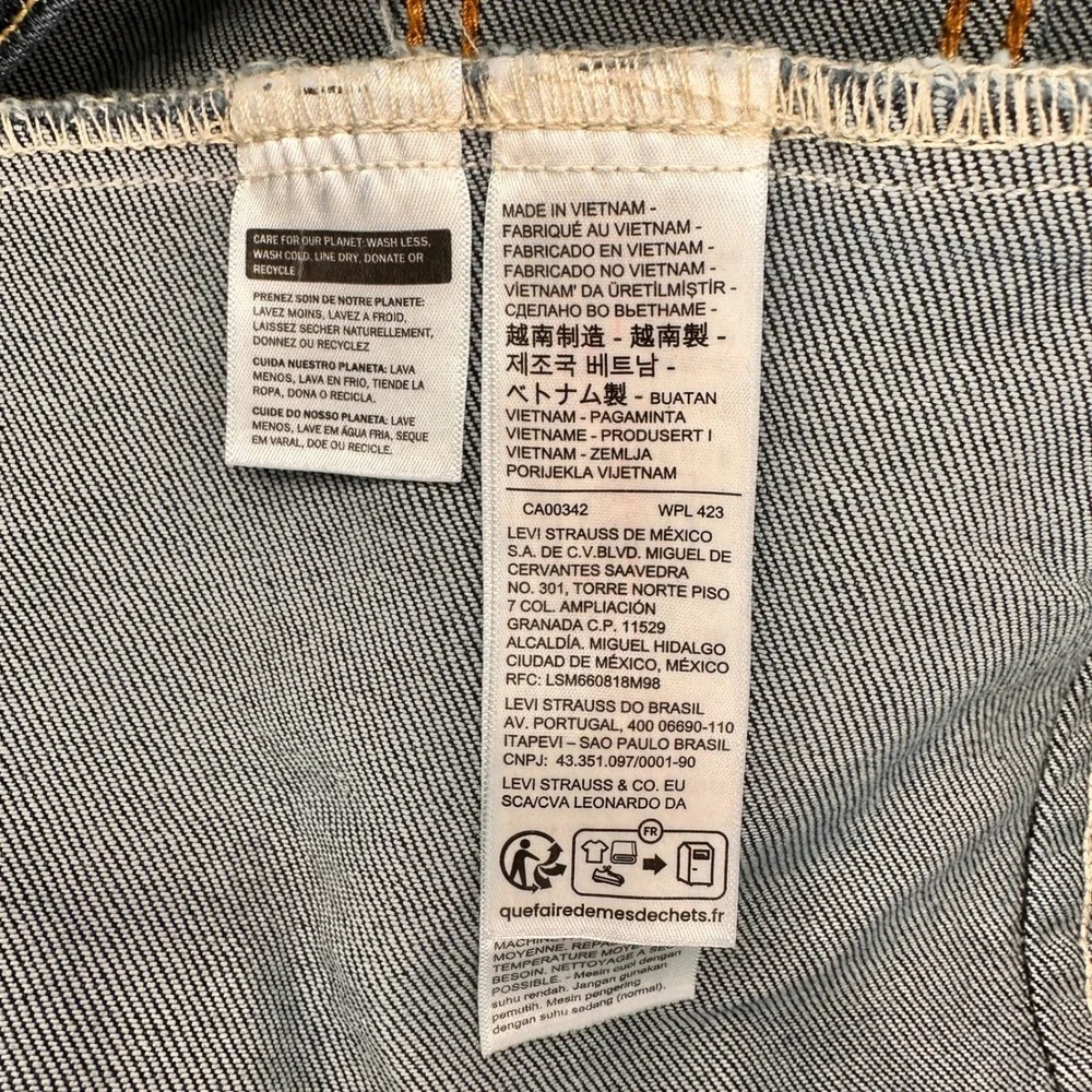 Levi Strauss Co Mens XL Trucker Jacket Dark Wash Denim XL NEW W/TAGS! - Picture 8 of 13